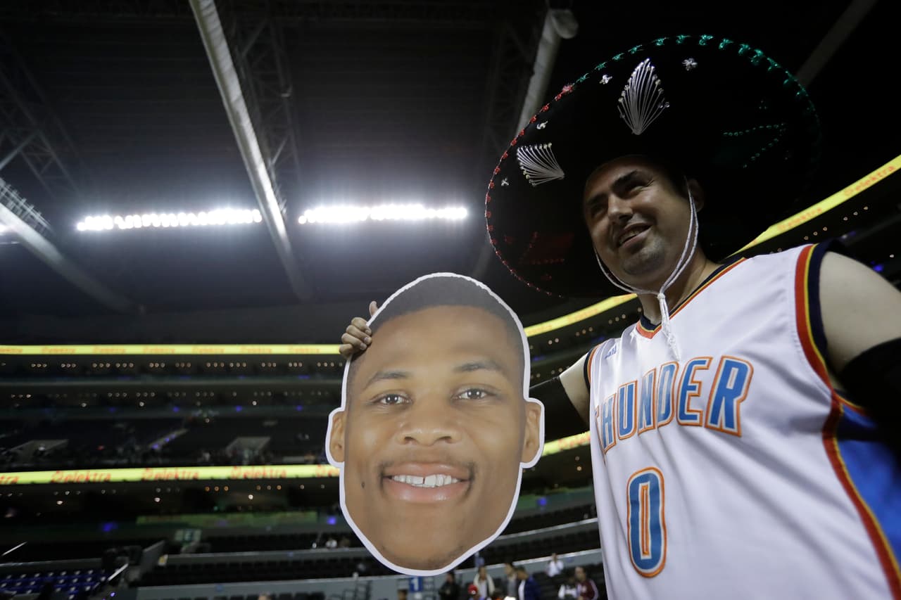 Te traemos las mejores imágenes del primer partido en México entre los Nets y el Thunder.