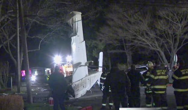 Viven para contarlo ocupantes de avioneta estrellada en Long Island