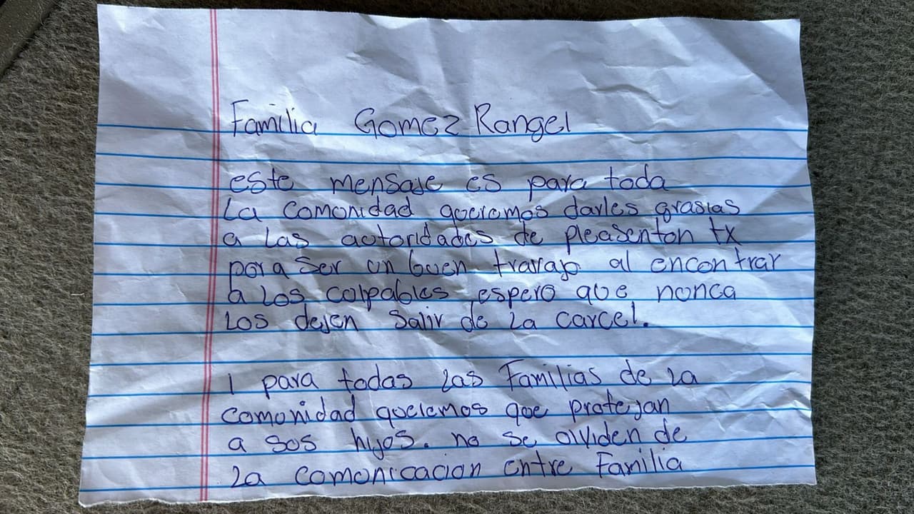 La familia 
<b>escribió una carta a mano y la entregó a <i>Univision San Antonio</i> para dar un mensaje de agradecimiento</b> luego de encontrar a los sospechosos.
<br>
<br>
<b>Ellos piden a las familias cuidar de sus hijos y comunicarse con ellos.</b>