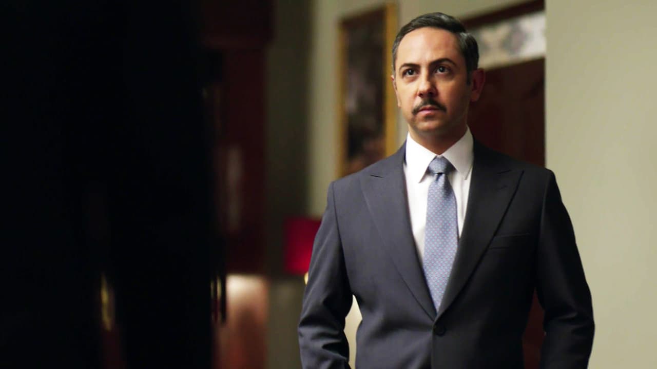 Ante la noticia, 
<b><a href="https://www.univision.com/series/el-chapo/don-sol-le-aseguro-al-presidente-de-mexico-que-capturara-a-el-chapo-video">Conrado le prometió que no descansaría hasta atraparlo</a></b>.