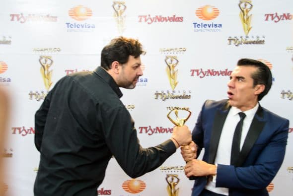Te llevamos detrás de cámaras de Premios TVyNovelas 2014. Estos fueron los momentos que no pudiste ver y que aquí te los mostramos en exclusiva.
