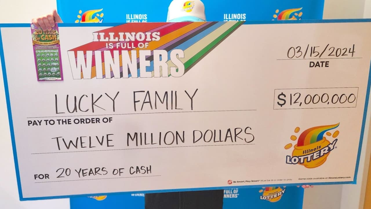 Familia de un suburbio de Chicago se gana $12 millones en un raspadito de la Lotería de Illinois 
