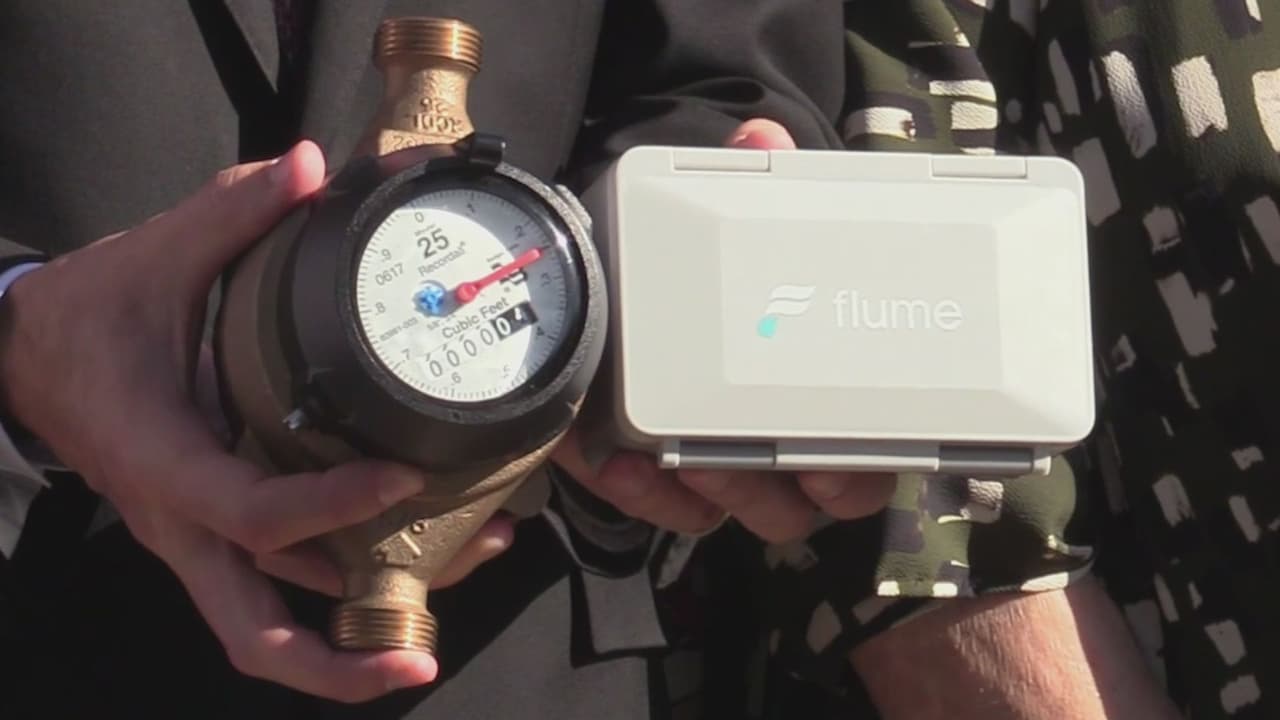 Lanzan un programa piloto que les permitirá a los angelinos monitorear el uso de agua en sus hogares