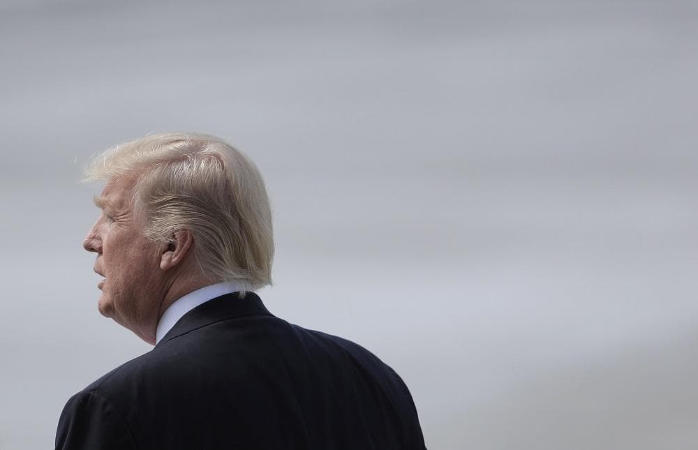 Asimismo, anunció gran movimiento político y económico en el país pues a diferencia de otros gobernantes anteriores, Estados Unidos se encontraría bajo la égida de una personalidad cambiante donde nunca se sabe cuál es el paso siguiente, lo cual crearía mucha incertidumbre tanto a nivel social como en las gestiones de bolsa y finanzas.