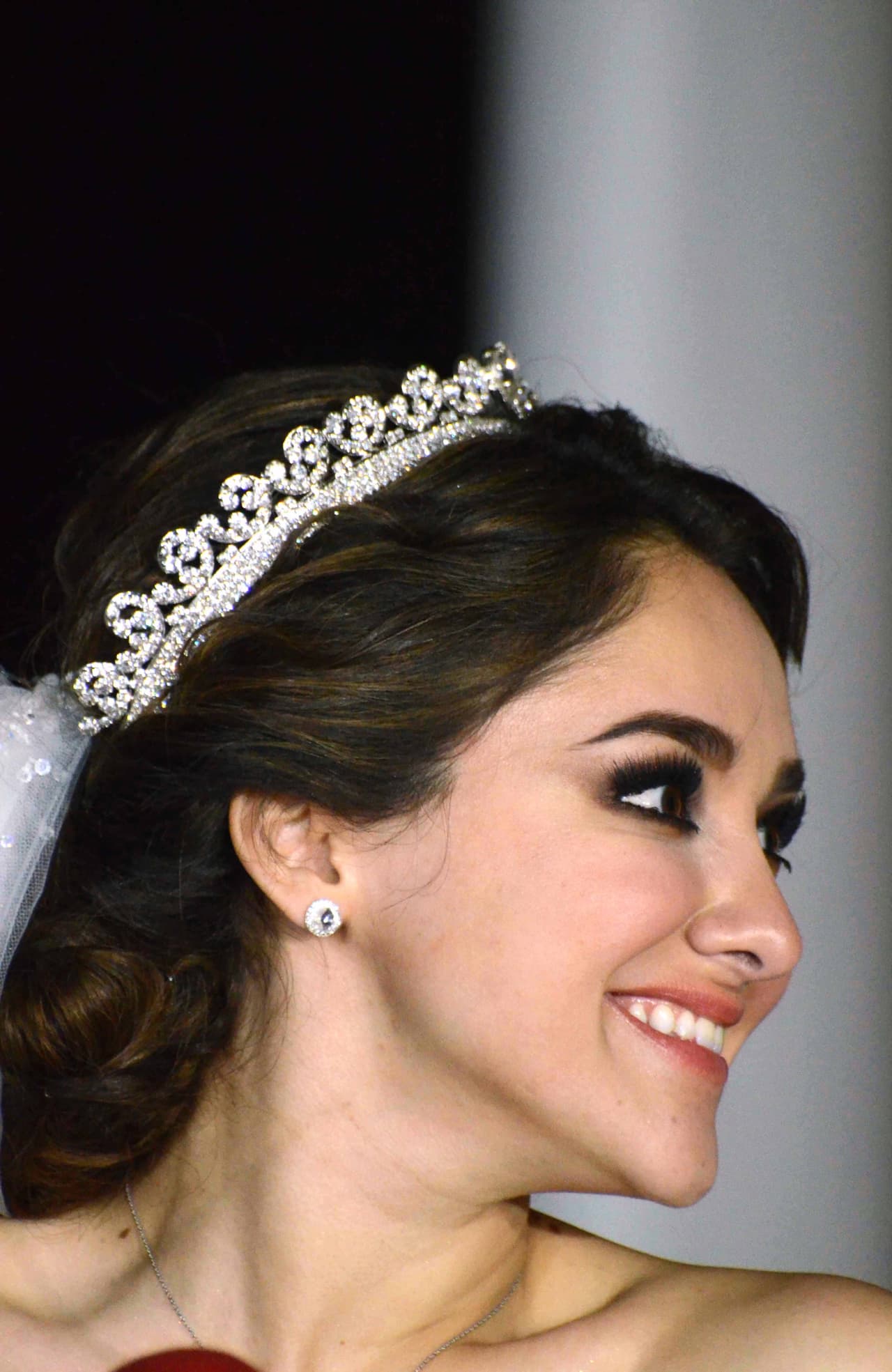 Sólo hay que ver la cara de Sherlyn para darse cuenta de lo emocionada que estaba.