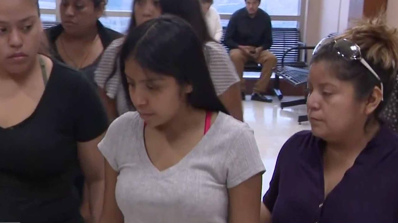 Vázquez salió de la cárcel después de pagar una fianza de 10,000 dólares.