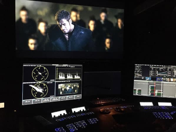 Hasta ahora ha participado en 8 películas, algunas con pequeñas participaciones, pero otras las ha protagonizado.