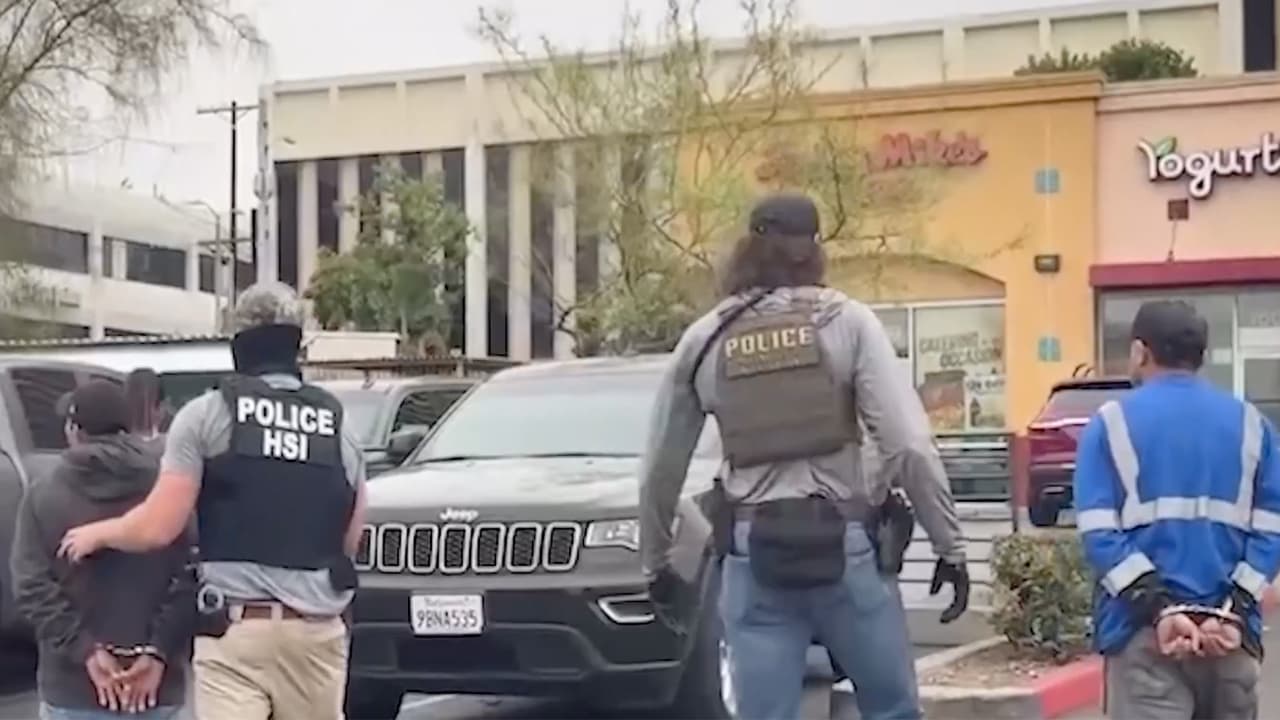 ICE intensificará sanciones contra empresas que contraten inmigrantes sin estatus legal, ¿cómo impacta a California?