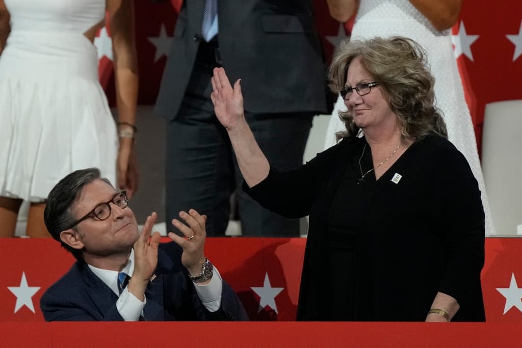 Beverly Vance, madre de JD Vance, estuvo presente en la Convención Republicana.