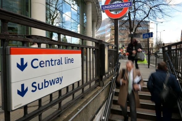 Todas las líneas del metro, utilizadas a diario por tres millones de personas, se han visto afectadas por el paro.