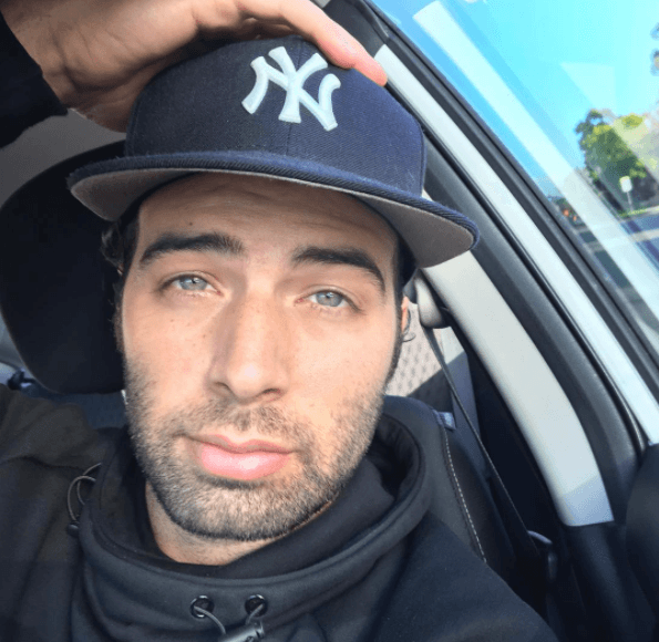 El talentoso Jeancarlos no tardó en responder al ex esposo de Gaby Espino, quien emocionado por sus palabras escribió: "Papi gracias a ti por darme el amor más grande que he sentido, los ojos cafés más hermosos y profundos en los que me he perdido diario. Gracias por esta princesita que me cambió la vida".