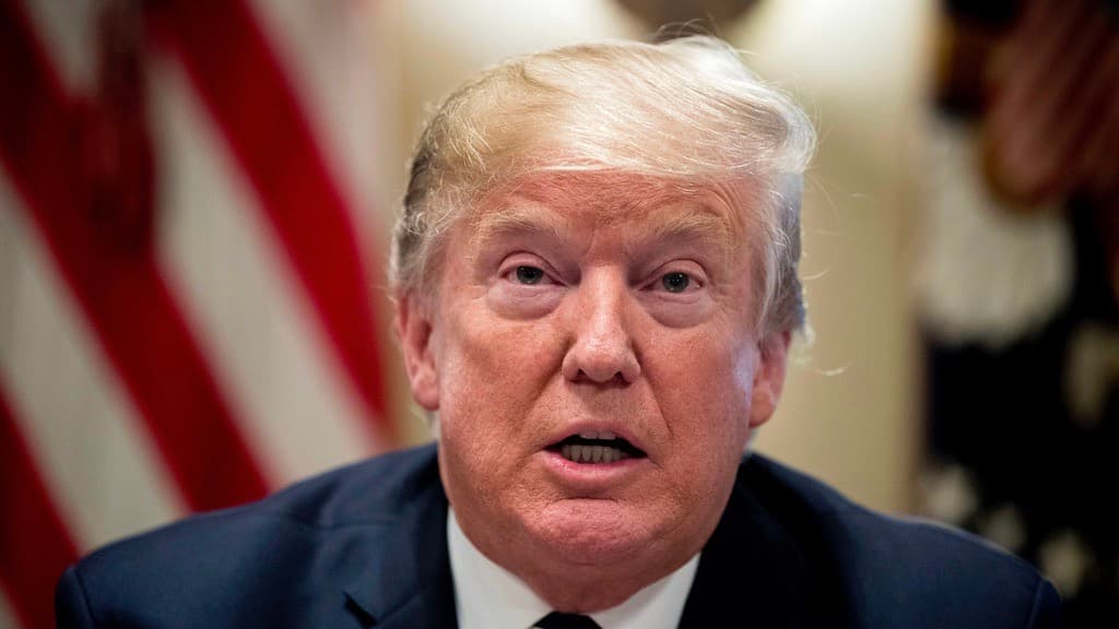 Maine excluye a Trump de aparecer en la boleta primaria presidencial del estado 