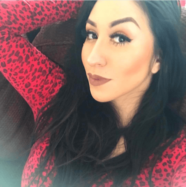 La hija mayor de "El Buki", Beatriz Adriana Solís, tiene 27 años.