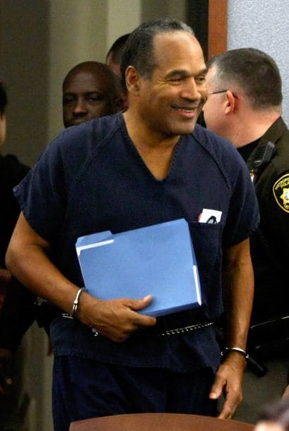 En 1996, Robert Kardashian aseguró en una entrevista con el programa '20/20' que él no empacó ni miró lo que había dentro del portatrajes.