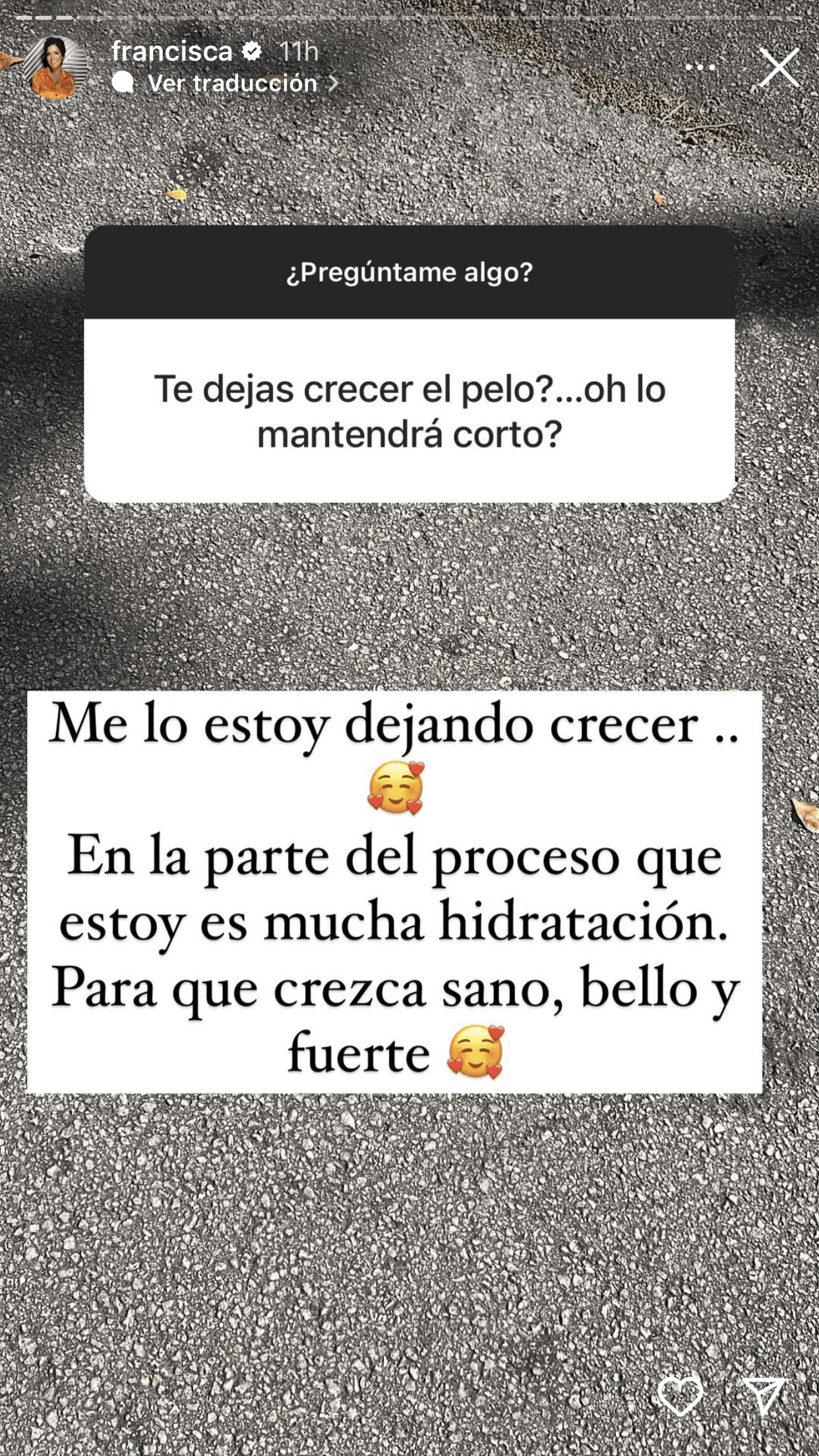 Ante sus seguidores en Instagram también dejó en claro este sábado 21 de enero que por ahora no realizará ningún cambio a su cabello y seguirá dejando que crezca. 
<br>