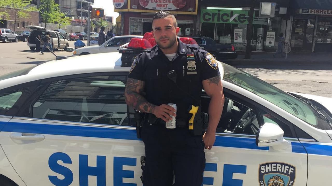 ¿Qué ha sido de Miguel Pimentel, 'el policía sexy' dominicano que paraba el tráfico en Nueva York?