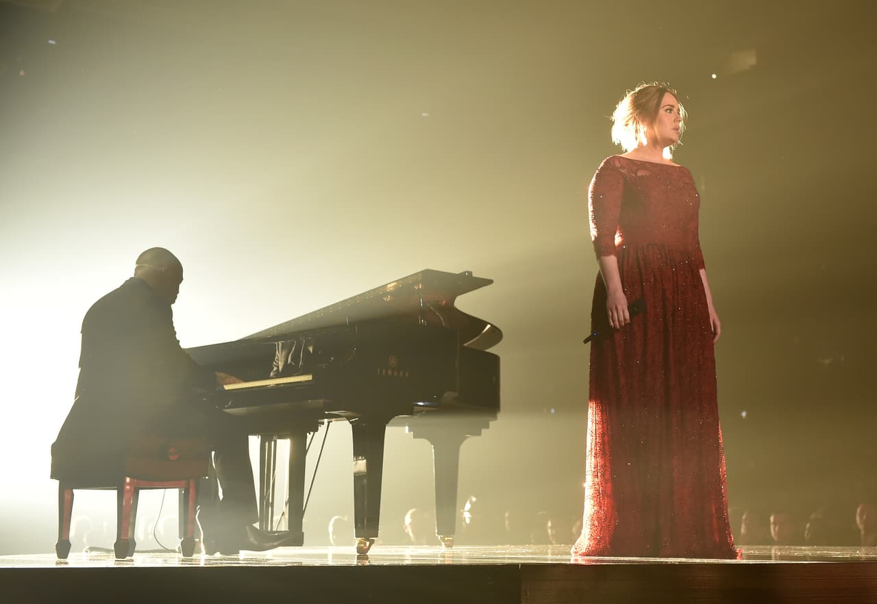 Pero no todo salió a pedir de boca, y uno de los errores que más pesaron fue que el audio le falló a Adele en su interpretación.