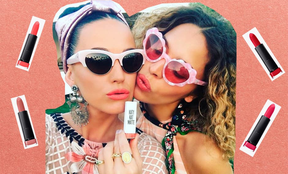 Si escoges un lipstick mate asegúrate de exfoliar tus labios antes.