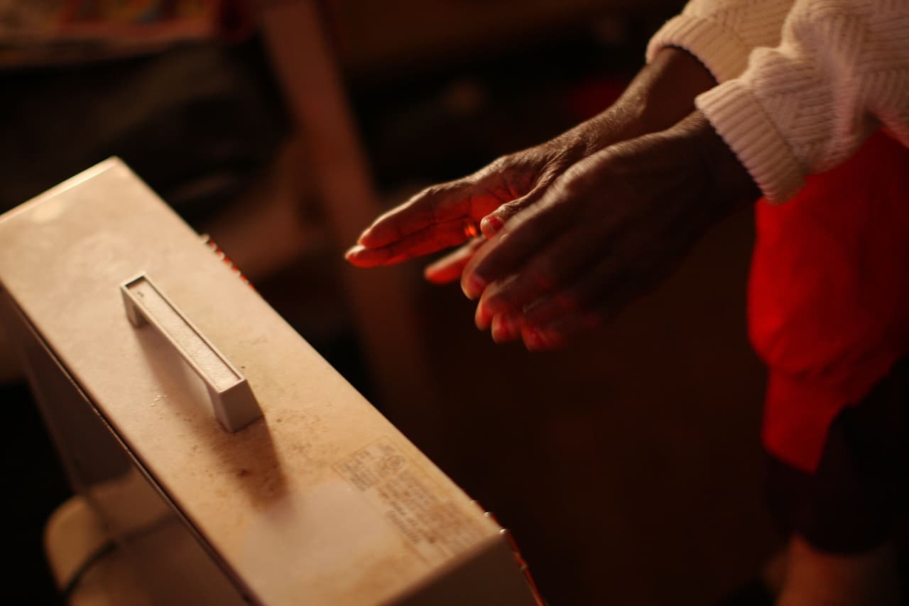 Cuidado al calentar tu hogar durante el frente frío; hay métodos que podrían causar tragedias