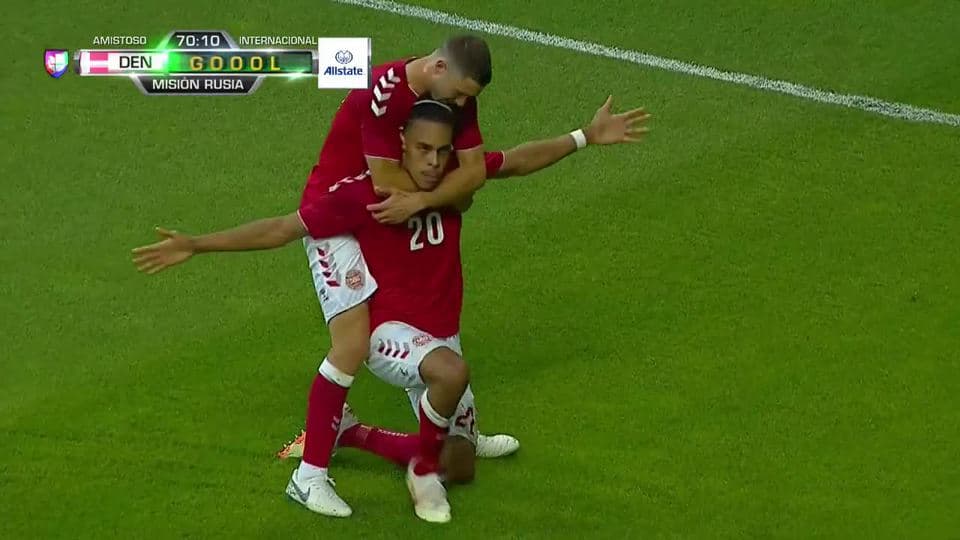 ¡GOOOL! Yussuf Poulsen anota para Denmark
