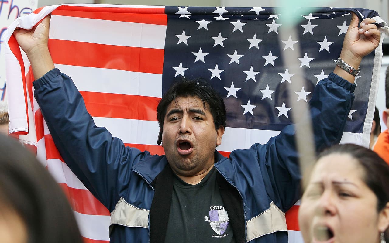 Qué significa el pedido del gobierno para que la Corte Suprema revise el fallo sobre DAPA y DACA