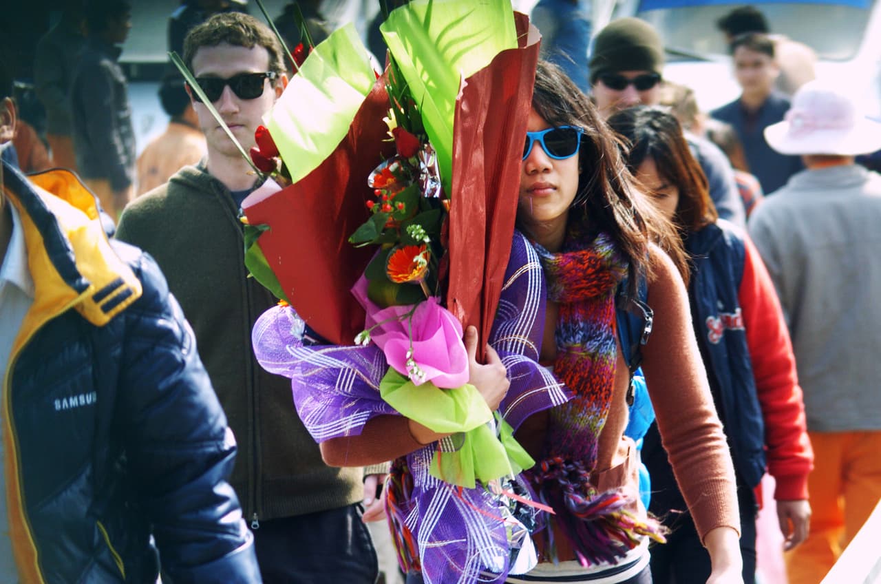 Justo en ese año la popular red social era tan solo un proyecto. Un par de mentes brillantes juntas.