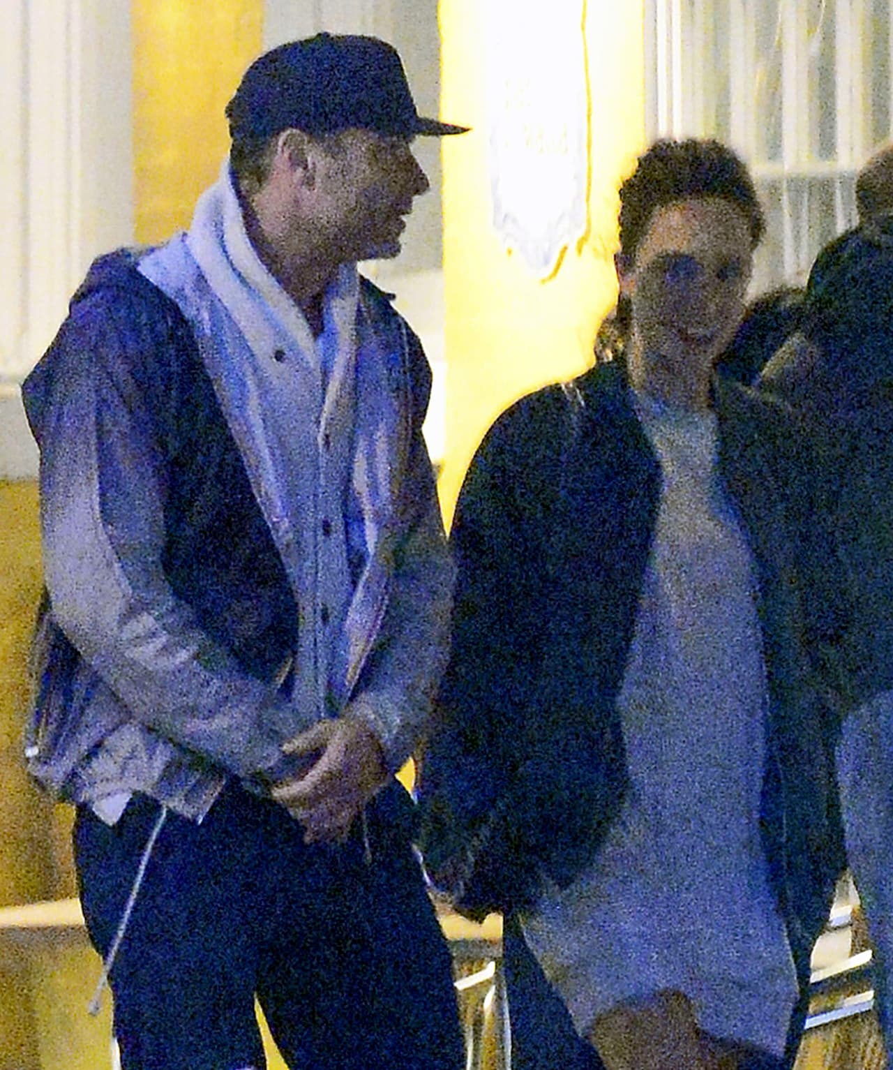 Pasaron varias horas en el lugar.