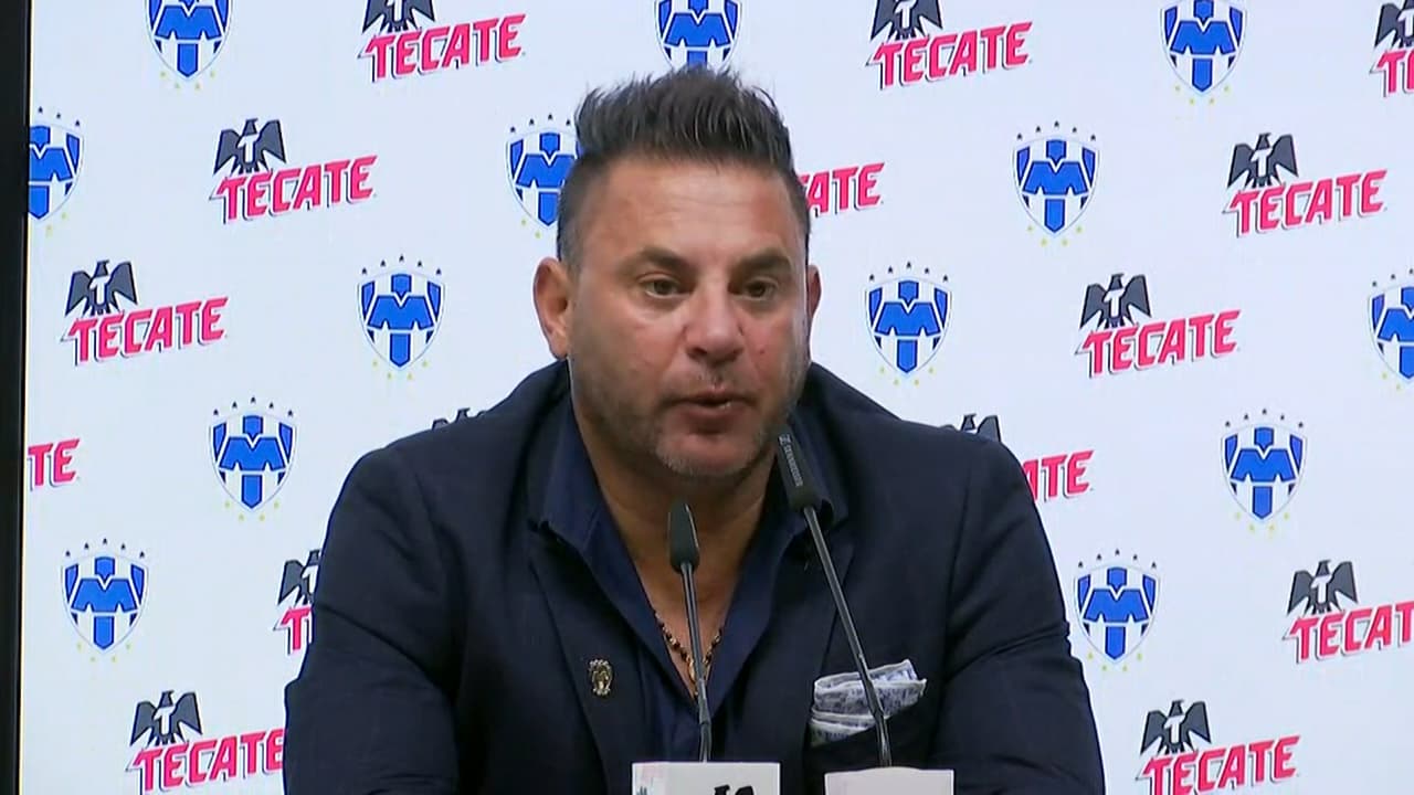 Mohamed ve plantel suficiente para suplir a Pizarro