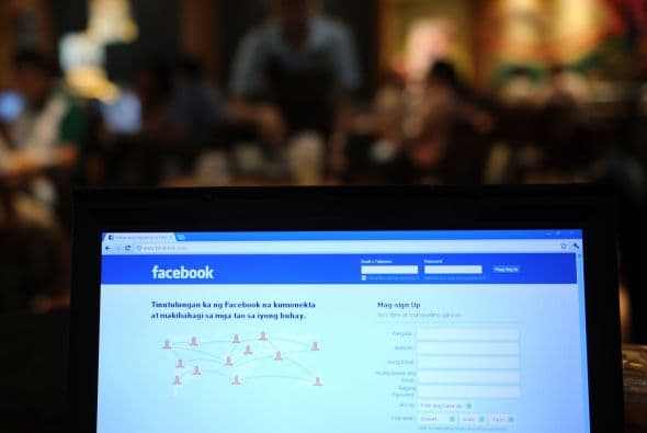 "Aunque Facebook logró adaptarse para satisfacer a sus consumidores, ha sido ineficiente con los publicistas", estimaron Nate Elliott y Melissa Parrish, del despacho de mercadotecnia Forrester, al señalar la sucesión de modelos publicitarios puestos a prueba durante los últimos cinco años.