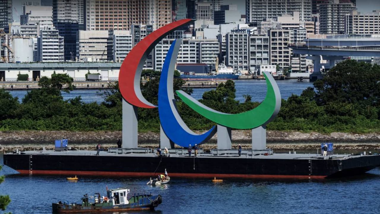 Se detecta el primer caso de COVID-19 en Villa Paralímpica