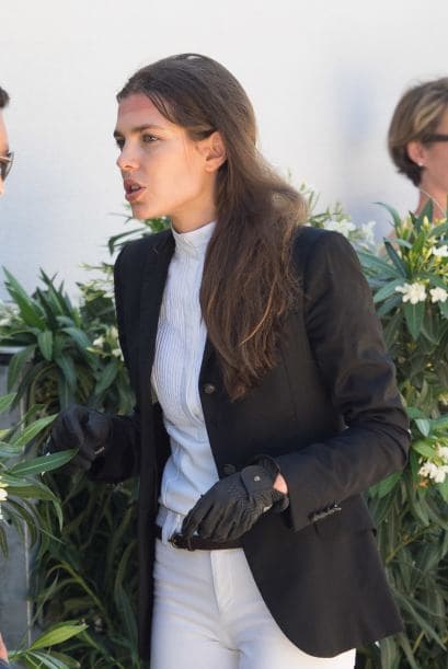 Lo primero que hizo fue quitarse el casco.