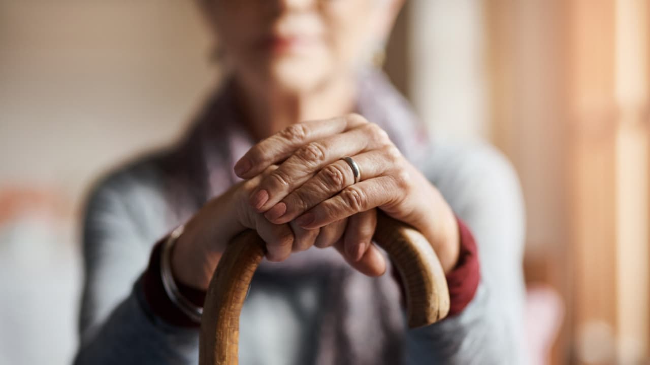 Las 11 señales indiscutibles de que te estás poniendo viejo o vieja