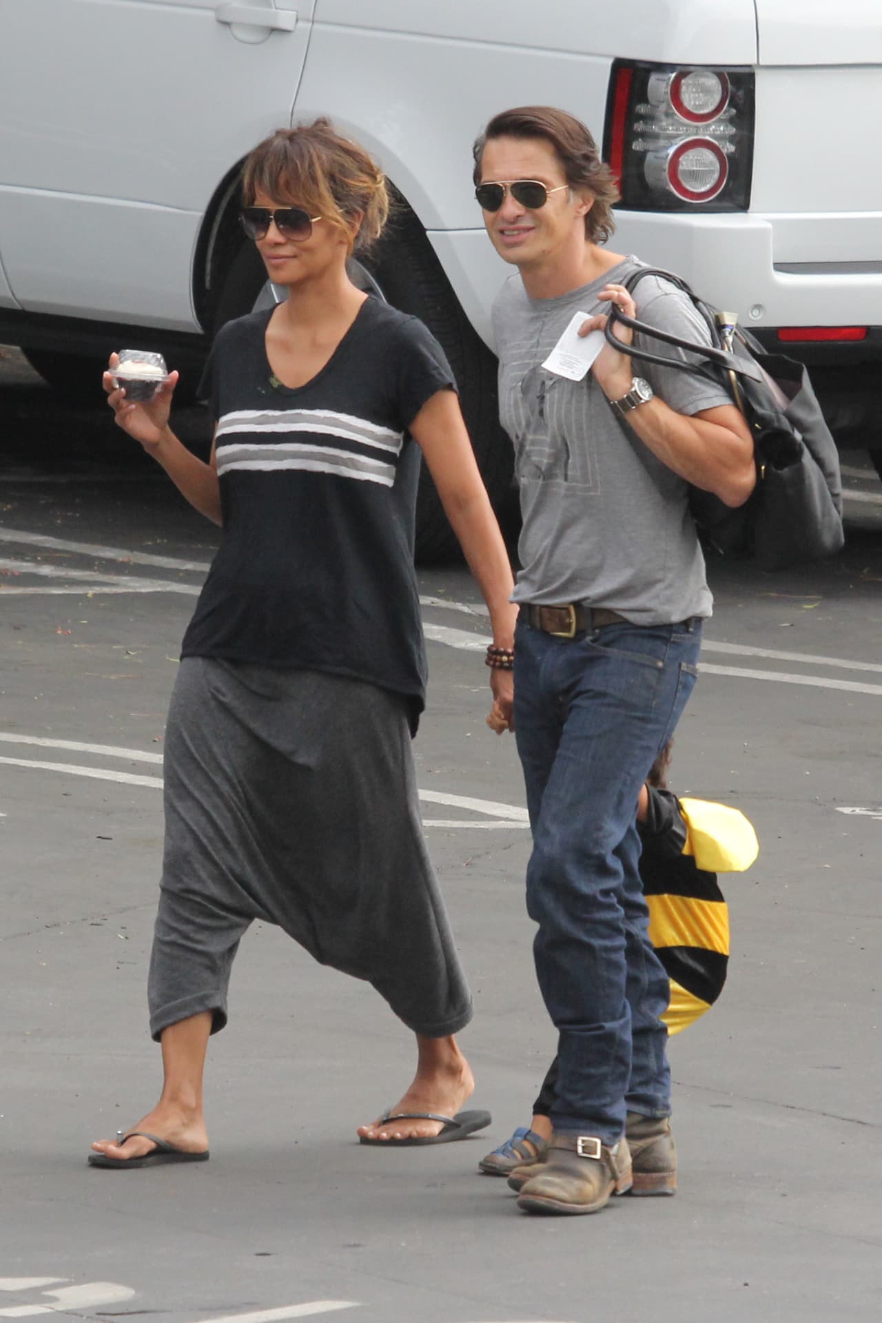 Con el blanco y el amarillo, Maceo se veía contento.