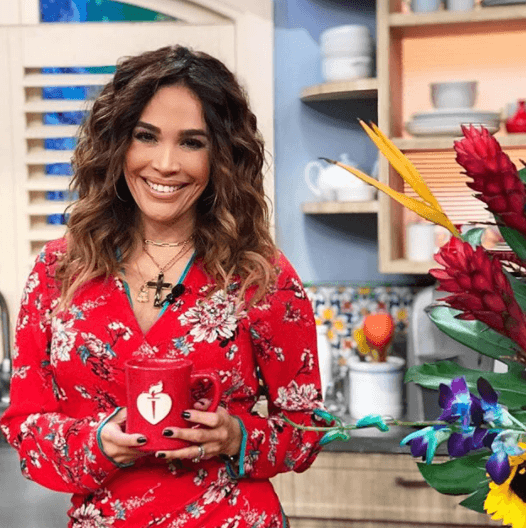 Karla pidió a todas las mujeres estar alerta y cuidar "nuestro corazoncito".