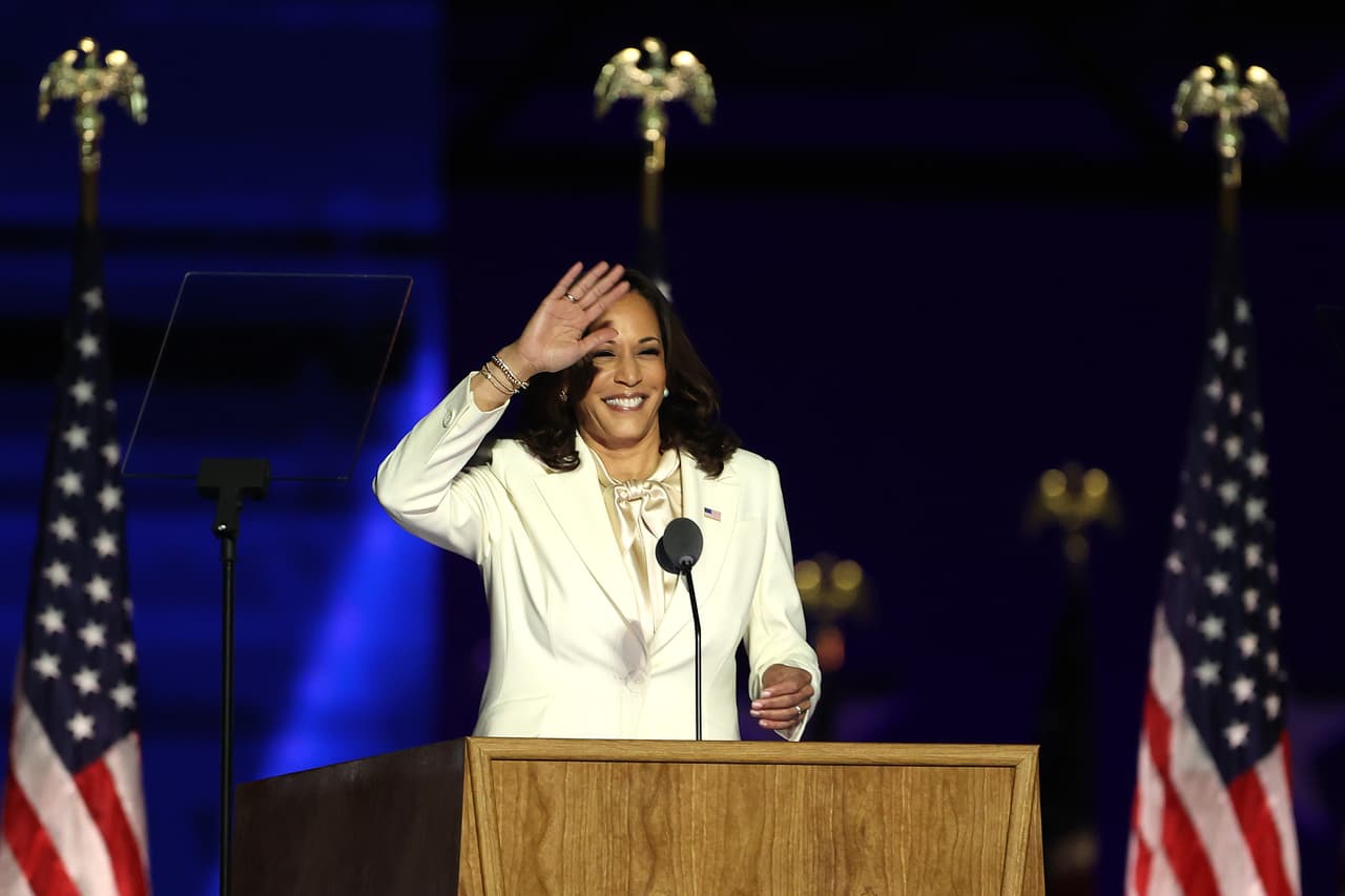 La vicepresidenta electa Kamala Harris da sus primeras palabras en el escenario de Delaware.
