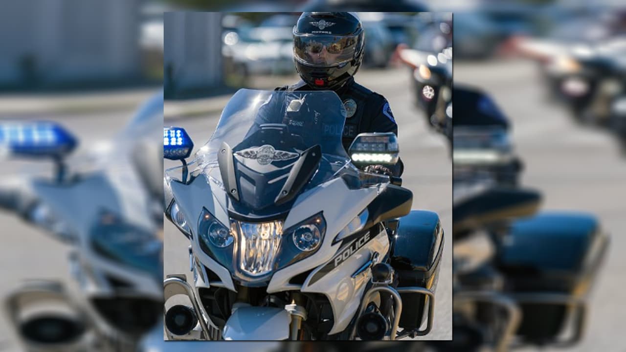 Sus padres son de Guayaquil, Ecuador y tienen más de cuatro décadas viviendo en Estados Unidos.