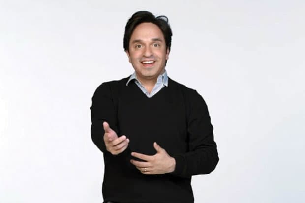 En 2003 fue la primera vez que vimos al actor y comediante Reynaldo Rossano en Hoy, quien ha tenido a su cargo la parte cómica del programa. Han sido infinidad de personajes los que ha creado para divertir al público. El actor sigue siendo parte del elenco hasta este momento.