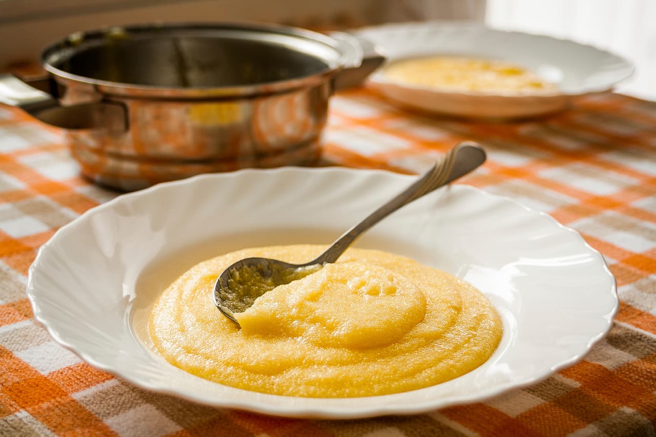 Luego de evaluar diversos factores, la FDA concluyó que la adición es segura: no más de 0.7 mg por cada libra de harina.