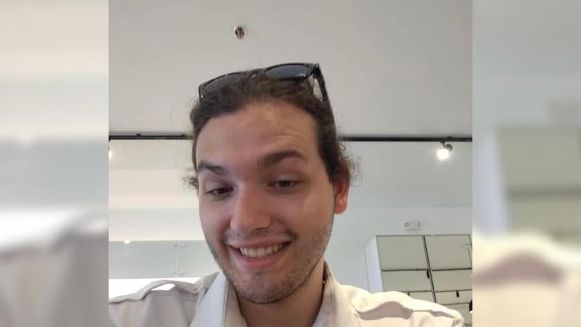 Christian LaCour, quien trabajaba como guardia de seguridad en el mall Allen Premium Outlets.