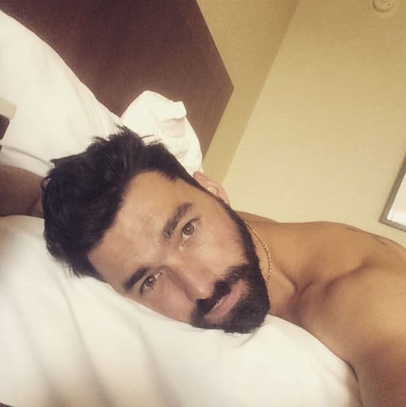 A la edad de 17 años se aventuró a realizar un casting para una película norteamerica, sin embargo no fue seleccionado.