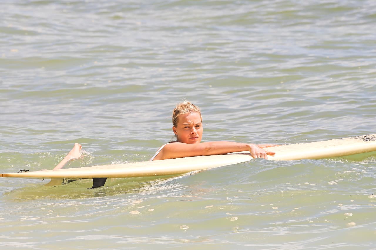 No le causó nada en gracia que la retrataran justo cuando pasó.