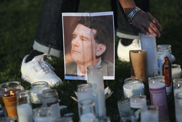 Ayer, el juez le preguntó a Loughner si estaba consciente de que podía ser condenado a cadena perpetua por asesinar al juez federal John Roll a lo que él respondió con toda seguridad ‘Sí’.