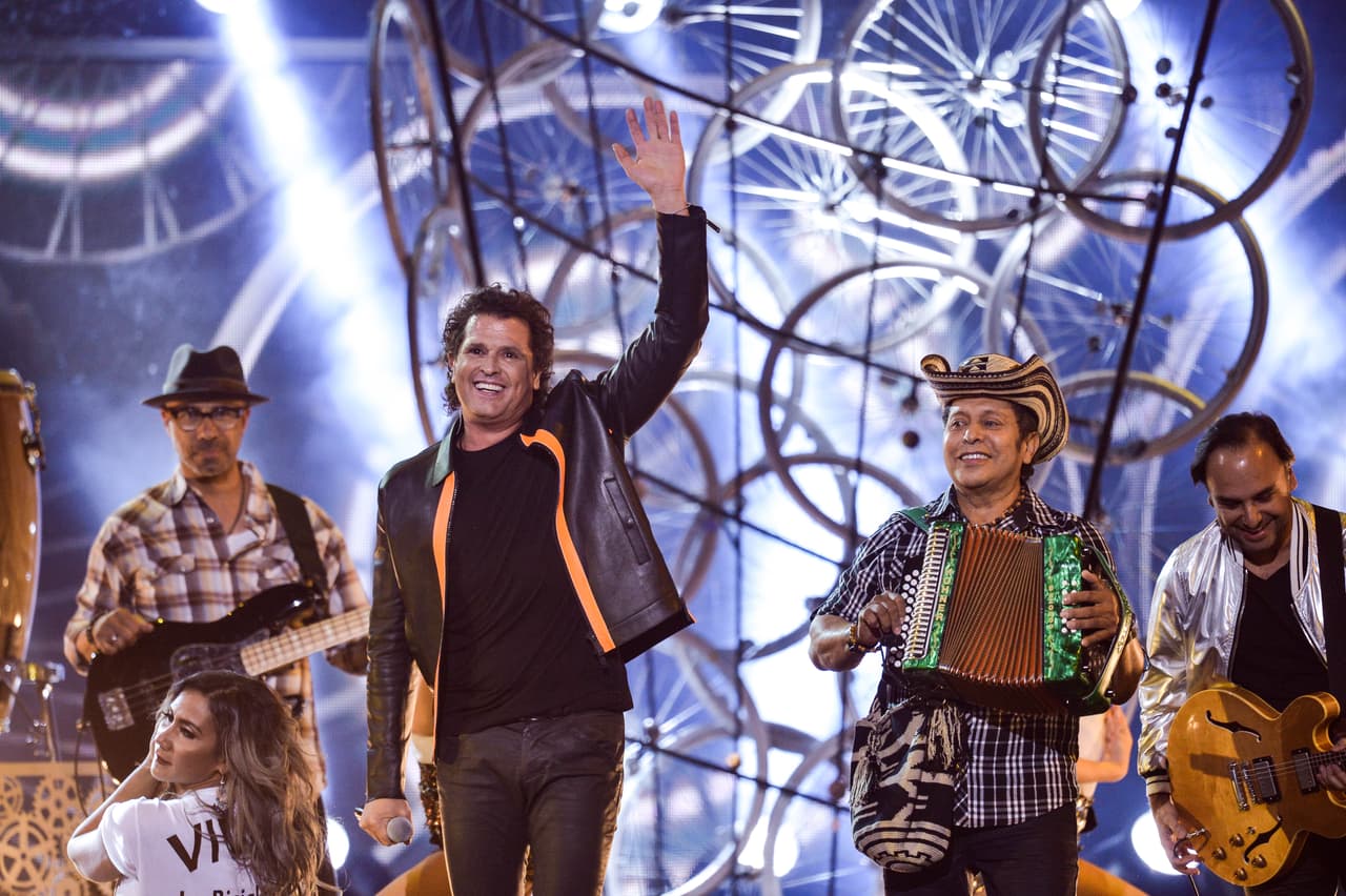 Baile, mucha música y fiesta, así celebró Vives su paso por Latin GRAMMY.