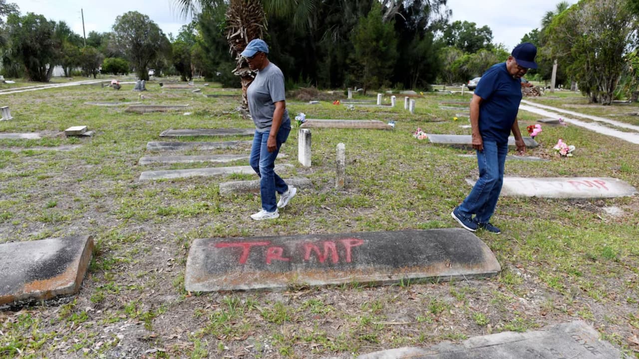 Vandalizan cementerio afroamericano con pintas de “Trump” y “DeSantis”