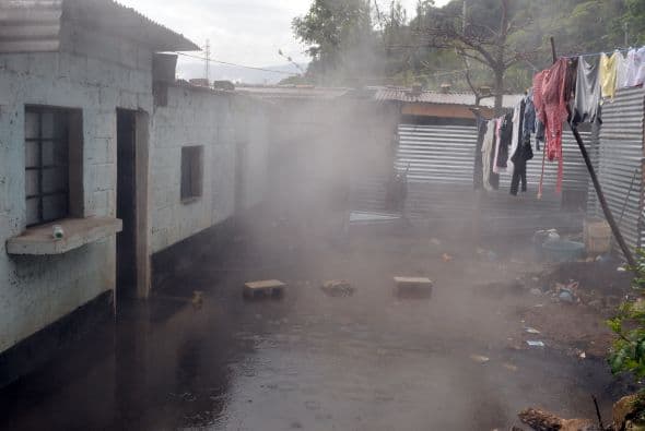 Un aporte inicial del Estado guatemalteco han sido los bonos del tesoro y la ampliación presupuestaria aprobada hace un mes por el Parlamento, que suman 3,100 millones de quetzales ($387.5 millones). Sin embargo, aún falta por financiar proyectos de infraestructura, recuperación económica y mitigación, entre otros por unos 11,900 millones de quetzales ($1,487.5 millones).