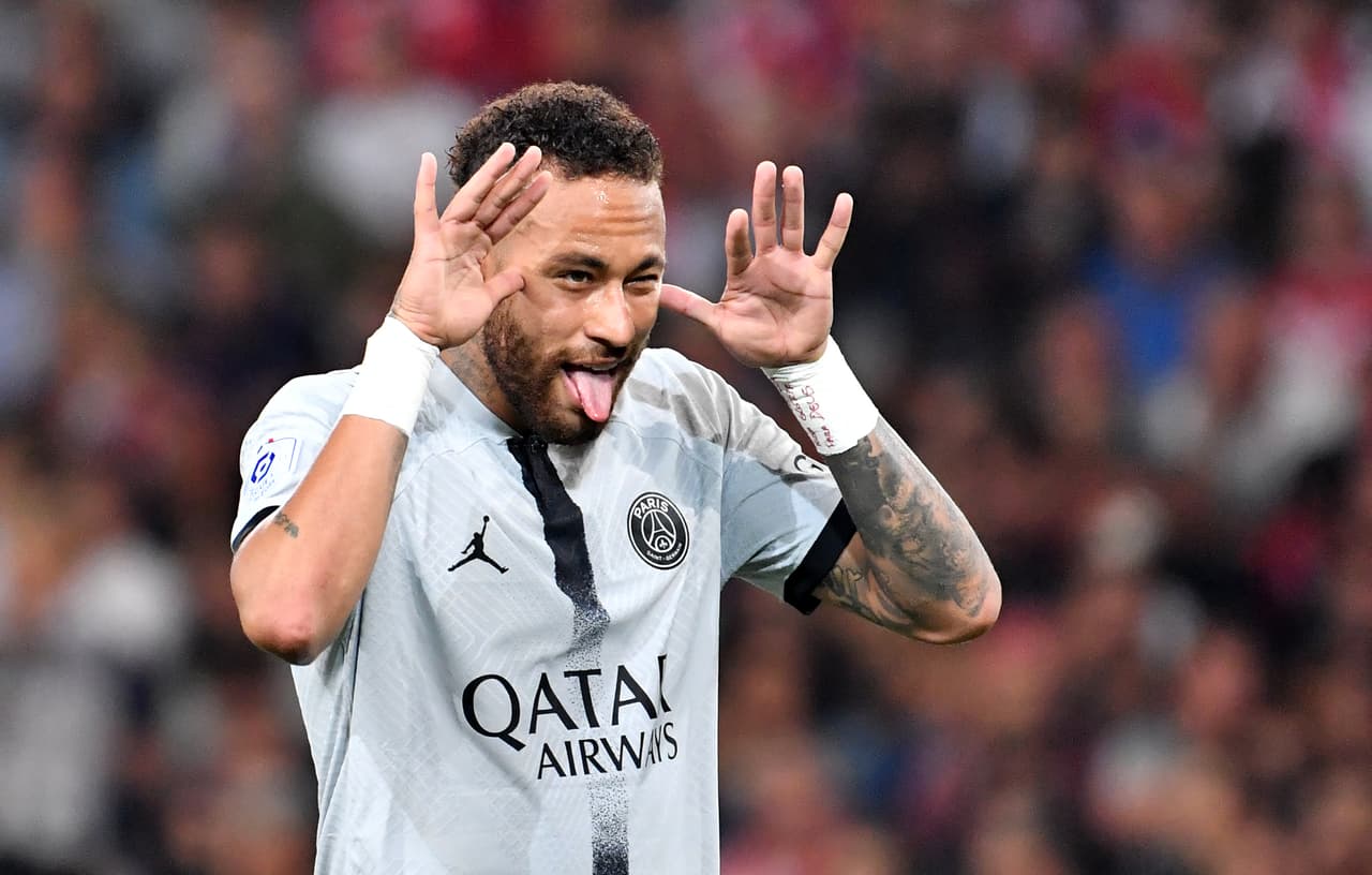 París Saint Germain se dio un festín de goles como vistante ante Lille y se afianzó como líder de la Ligue 1.