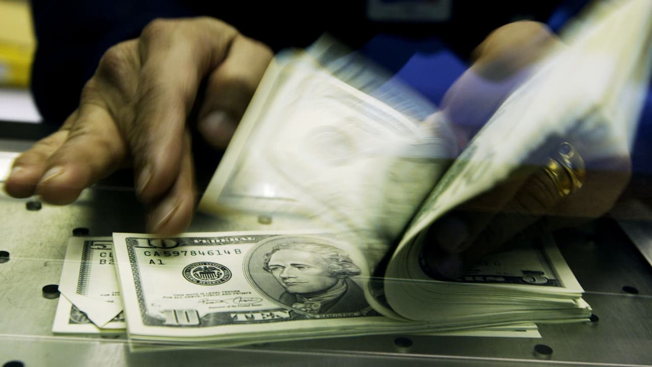 Florida participará del programa que entrega $300 más de beneficios de desempleo, según DeSantis