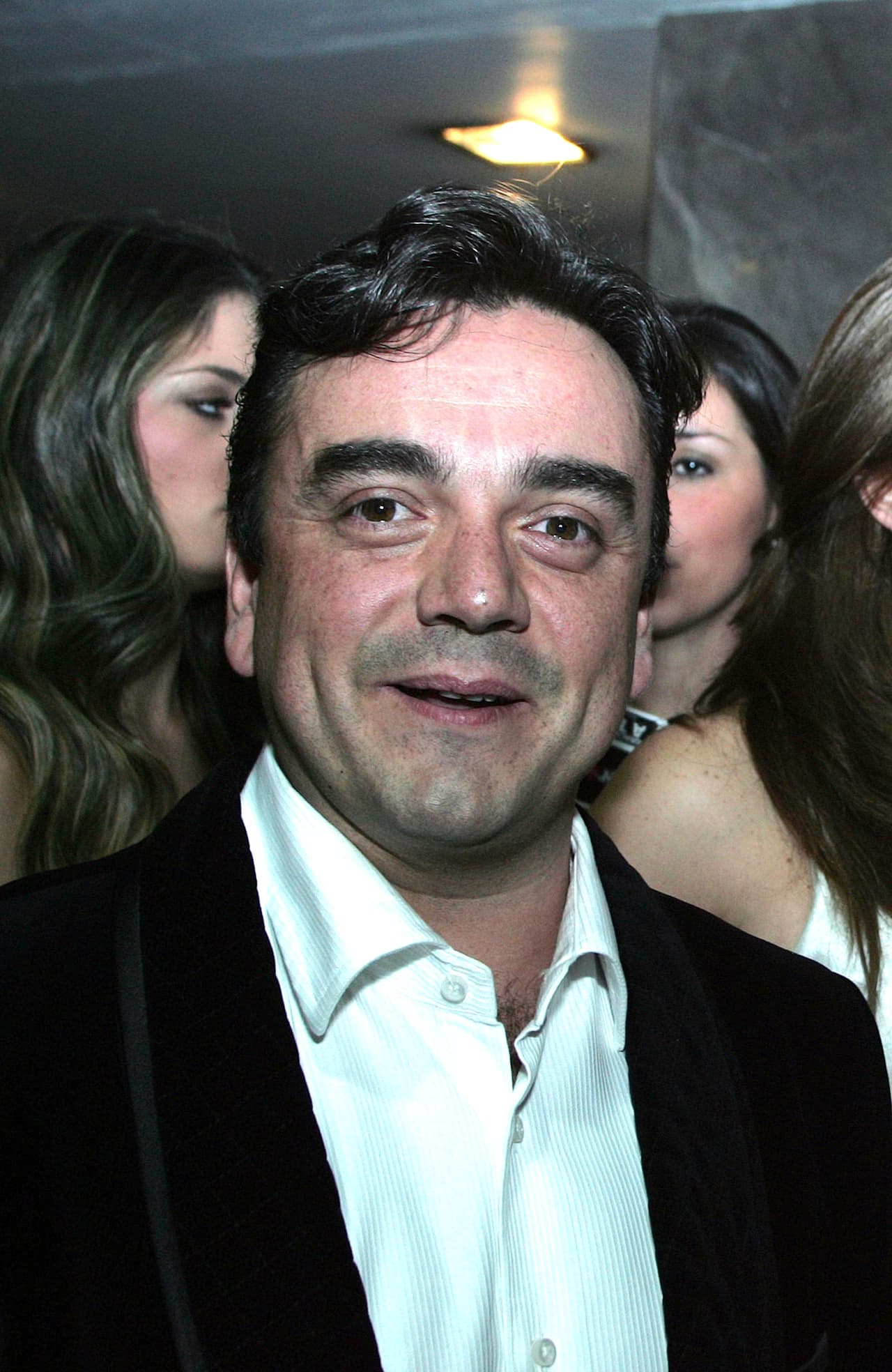 Esta difícil experiencia lo llevó a reflexionar sobre la prevención. “Vale la pena decir que hay que vacunarse y cuidarse porque no es fácil la influenza, la toma uno muy a la ligera”, destacó.