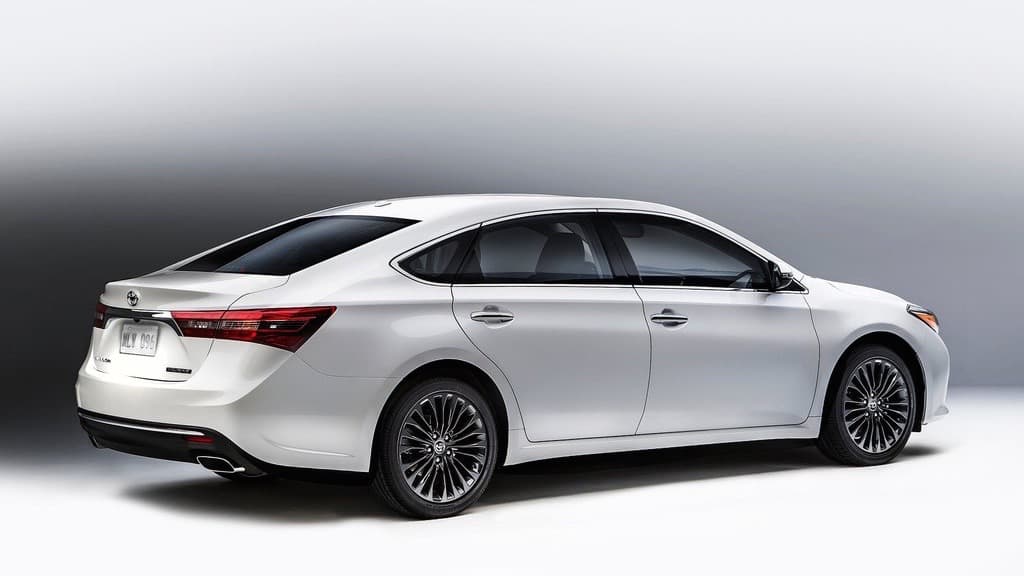 Toyota Avalon de cuarta generación (2013-2018)
