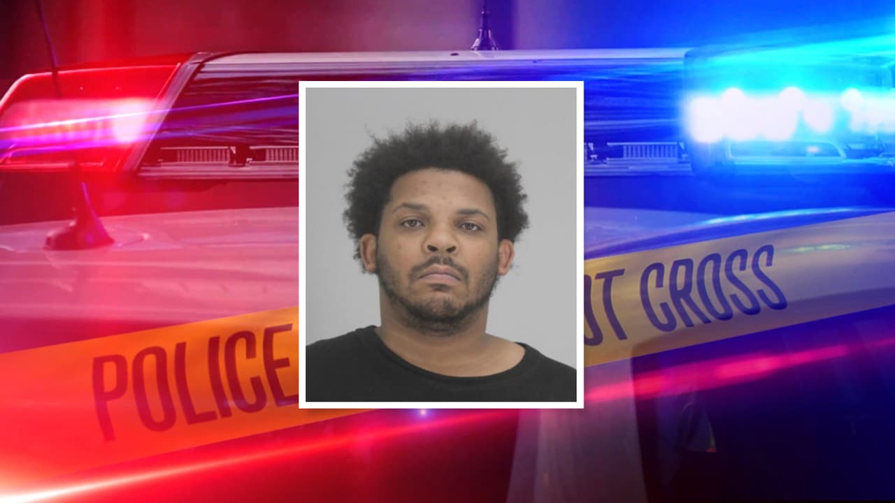 Parada de tránsito termina en persecución y serie de choques al Sur de Dallas